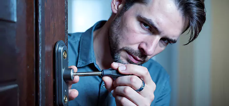 Eviction Locksmith Carpentersville