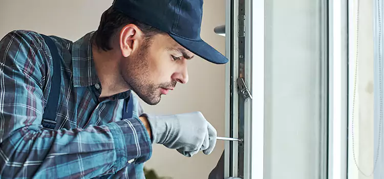 Emergency Response for Latch Issues Carpentersville